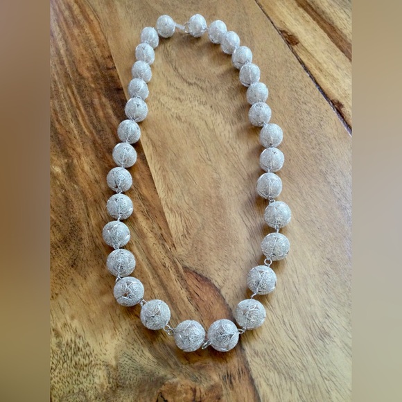 NWOT Vintage New Ultra Fine Italian Silver Filigree Bead Necklace - c 29 Grams - Picture 7 of 9